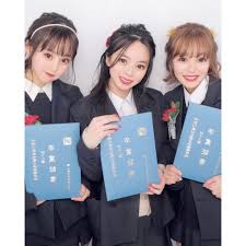 莉子 on instagram 全然実感湧かないけど卒業しちゃいました 最後だから七高ハッシュタグ思いつく限りつけてみる みんなほんとに大好きたくさんありがとう 七高最高 75315 ガ浜最強説 日本一海に近い高校 七里ガ浜高校 ljk jkブランド 卒業式 卒 莉子 卒業