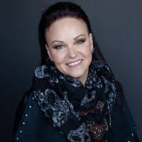 Deborah Legare's Instagram, Twitter & Facebook