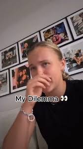 Audrey Summerlin's Instagram, Twitter & Facebook