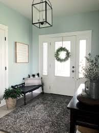 El color de las paredes de tu casa puede influir en tu estado de ánimo. 15 Colores Para Pintar El Recibidor Perfectos