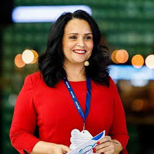 Sónia tavares, nuno gonçalves, leonor poeiras, margarida rebelo pinto, antónio manuel ribeiro, coréon dú. Alberta Marques Fernandes Pensou Que Ia Ser Despedida Por Causa De Um Hamburguer