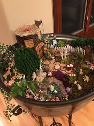 Pin By Ana On Garden Ideas Fairy Garden Faeries Gardens Fairy Crafts