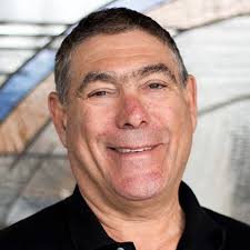 Richard Laine's Instagram, Twitter & Facebook