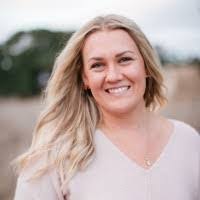 Sarah Goble's Instagram, Twitter & Facebook