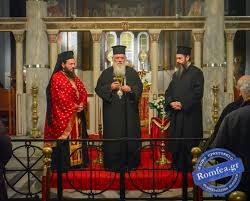 Η μεταμόρφωση του σωτήρος είναι γεγονός από τη ζωή του ιησού χριστού, κατά το οποίο ο χριστός, ύστερα από ανάβαση στο όρος θαβώρ μαζί με τους μαθητές του πέτρο, ιωάννη και ιάκωβο, μεταμορφώθηκε και φωτοβολούσε με δόξα. O Arxiepiskopos Ston Istoriko Nao Ths Metamorfwsews Toy Swthros Plakas