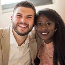 Samantha Matlock's Instagram, Twitter & Facebook