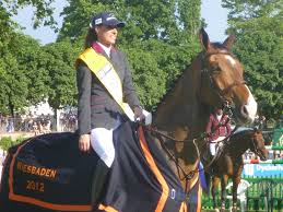 Find the perfect luciana diniz stock photos and editorial news pictures from getty images. Pfingstturnier Wiesbaden 2012 Luciana Diniz Himmelhochjauchzender Sieg Will Reiten De