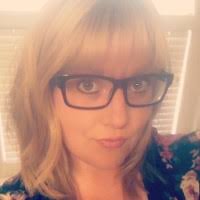 Cassie Shaffer's Instagram, Twitter & Facebook