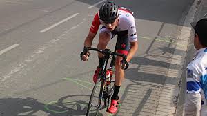 The french hill climb championship, or championnat de france de la montagne started in 1967 and rapidly became one of the continent's most competitive national series. Cyclisme Petit Braquet Championnat De France Juniors Jeunes Les Derniers Resultats