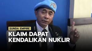 Maybe you would like to learn more about one of these? Ngaku Berpangkat Letjen Petinggi Sunda Empire Klaim Bisa Hentikan Perang Nuklir Gratiskan Sekolah Serambi Indonesia