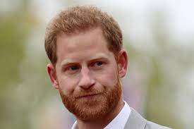 This biography profiles his life, childhood. Harry Nachster Exit Auf Wen Der Prinz Jetzt Verzichten Muss Gala De