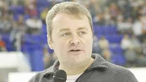 Simms slams lack of Steel