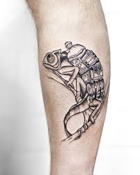 Chameleon does not always reproduce the color of the background, which is in detail, but it is able to adjust to the general background of the environment. Chameleon Traveler Tattoo By Sasha Tattooing Tattoogrid Net