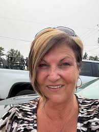 So, I have fibromyalgia and I deal with it in my own way. I do have a  question though. Is there anyone who has carpal tunnel with moderate  neuropathy in both wrist?