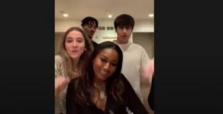 Sasha obama did an incredible lip sync in a deleted tiktok, and people are stanning hard. Sasha Obama Lip Syncs Explicit Song With Friends In Viral Tiktok Video Eurweb
