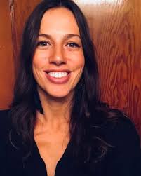 Amanda Britton's Instagram, Twitter & Facebook