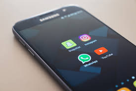 Tiktok telah berkembang dari nol menjadi 800 juta pengguna sejak 2016. Perkembangan Media Sosial Yang Bisa Jadi Inspirasi Marketing Bisnismu By Bagus Ramadhan Teknoia Media Inovasi Teknologi Dan Marketing
