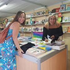Con el prop�sito de crear una especializada biblioteca de ejemplares la colecci�n de la casa del libro atesora dos c�dulas firmadas por los reyes cat�licos en 1493. Feria Del Libro Alicante Patricia A Miller