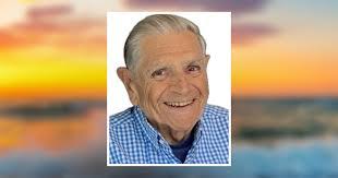 Brian Pires's Instagram, Twitter & Facebook