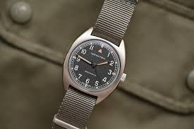 Now, hamilton is reviving this watch as the khaki pilot pioneer mechanical, bringing back the timepiece in its as some of the earliest buyers of the khaki pilot pioneer mechanical, your watch will come with a complimentary specifications. Hamilton Khaki Pilot Pioneer Mechanical Reedition W10 Hands On Specs Price