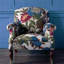 stof van belvedere interior stof van gp j baker evenals rode bekleding op andere foto gestoffeerde stoelen meubelstoffen stoelen