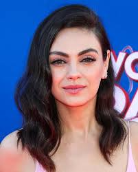 Mila Kunis: Rolü almak için yaşımı büyük söyledim