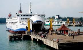 Dunia ikan dengan segala keanekaragamannya memang jadi daya tarik tersendiri, ya guys. Kapal Ferry Di Merak Akan Diengkerkan Jika Tidak Mematuhi Aturan Ini