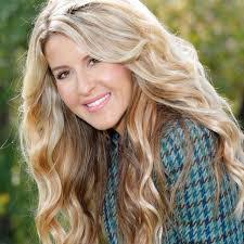 Rebecca Devault's Instagram, Twitter & Facebook