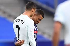 Kylian mbappe a affronté son idole cristiano ronaldo le dimanche 11 octobre 2020. Mbappe Sends A Message To His Idol Ronaldo After Nations League Draw