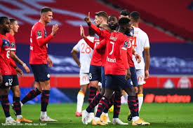 Une confrontation entre le racing club de lens (5ème, 56pts) et le lille olympique sporting club si les trois prochaines rencontres s'annoncent cruciales de part et d'autre, le derby du nord revêt une. Ligue 1 Lille Humilie Lens Dans Le Derby