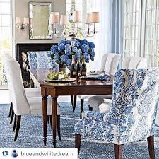Blue And White Dining Room With Great Head Chairs Chairfabric Dining Room Blue Beautiful Dining Rooms Traditional Dining Rooms