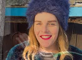 Dawn Lyle's Instagram, Twitter & Facebook