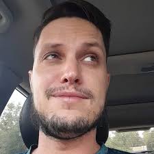 Why do men fumble incredible women? Drop your thoughts below👇🏼✨