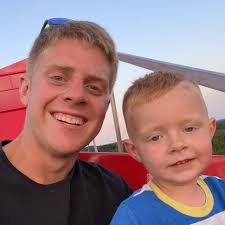 Kirsten Coulter and Ross Maring's Wedding Website