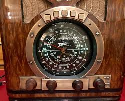 Not working not sure of issue. Zenith Antique 1937 6 S 330 Tombstone Black Dial Tube Radio And Bluetooth At 1stdibs