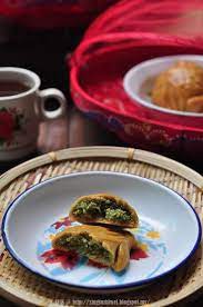 爱厨房的幸福之味 班兰椰蓉公仔饼pandan shredded coconut gong zai bing shredded coconut food photography i foods