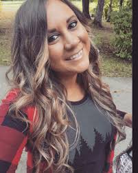 Stay-at-home mom shares her transformation and hobbies in the Midwest US