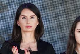 Pierwszy raz stanęła na ślubnym kobiercu w wieku nieco ponad dwudziestu lat, co nie podobało się jej rodzicom. Marta Kaczynska Pokazala Zdjecie Z Kwarantanny Nie Wszyscy Beda Zadowoleni