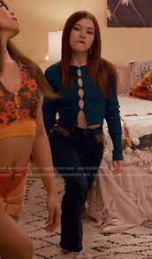 Abby (Ginny And Georgia) Clothes, Style, Outfits, Fashion, Looks | Shop  Your Tv