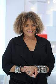 Jocelyne béroard is a martinican singer and songwriter born in 1954. Exclusif Jocelyne Beroard Du Groupe Kassav Enregistrement De L Emission Vivement Dimanche Presentee Par M Drucker A Paris Le 6 Mars 2019 Diffusee Le 17 Ma Purepeople