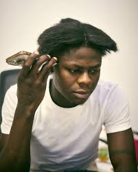 Few hours after Naira Marley came out to explain his side of the story,  Mohbad's phone conversation has surfaced in which he was explaining to a  lady what went down