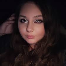 Looking for + size boutiques. Links would be greatly appreciated!! 🩷🌸