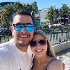 Steven Dunlap's Instagram, Twitter & Facebook