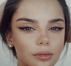 Pinterest: thesunnybrunette