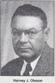 GNOWANGERUP BUSINESSES The Gnowangerup Star Written in 1979 by Peter Rohan  (Sketch also by Peter Rohan) “The "Stars" first issue was published by  Augustus Walker, and came out