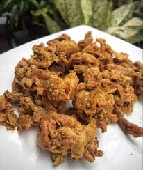 Selain dagingnya, ✅ usus ayam juga bisa diolah menjadi keripik yang gurih. Cara Membuat Keripik Kulit Ayam Crispy Debm Anti Gendut