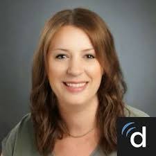 Amanda Ponti's Instagram, Twitter & Facebook