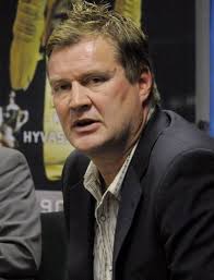 Hjelm: Odotammeko me, että Baxter eroaa?