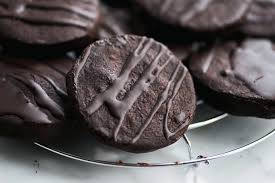 Tippen oder kneifen sie, um zu zoomen . Chocolate O Cookies By Yotam Ottolenghi And Helen Goh