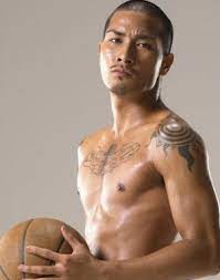 นานเเค่ไหนนะ ที่หัวใจเรายังรอใครบางคน#รอฉันหรือเปล่า singleใหม่จาก bankk cash. Bank Preeti Barameeanat Sharerice Wiki Afn